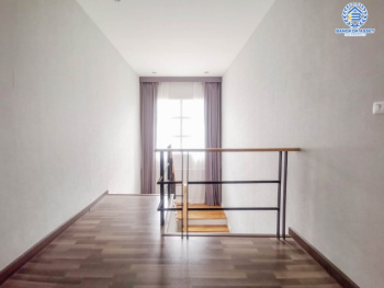 *****บ้านเดี่ยวมือสอง ม.ธารา ราชพฤกษ์-ปิ่นเกล้า บ้านสวย พร้อมอยู่ หลังมุม เนื้อที่ 102 ตร.ว. ฟังก์ชัน 4 ห้องนอน 4 ห้องน้ำ 2 ที่จอดรถ แถมฟรี !!! เครื่องปรับอากาศ 5 เครื่อง+เครื่องทำน้ำอุ่น 2 เครื่อง บนทำเลเชื่อมสู่ถนนกาญจนาภิเษก รายล้อมด้วยสิ่งอำนวยความสะดวกครบครัน